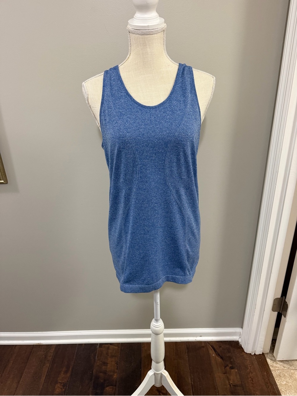 ZYIA Active Copper Charged Tank Top in a heathered blue. Size Large